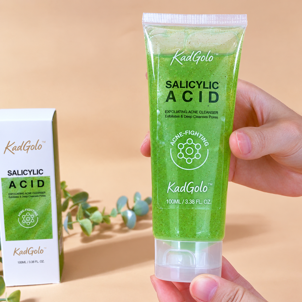 KadGolo salicylic acid cleanser and paper box showing product dimensions and 100ml size